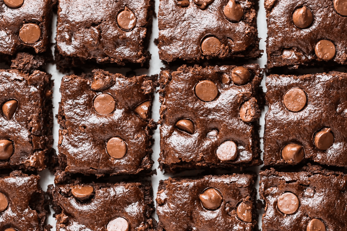 well plated brownie photo